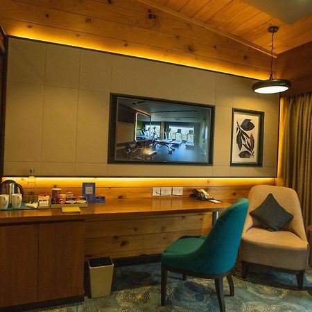 Radisson Blu Resort 达兰萨拉 外观 照片
