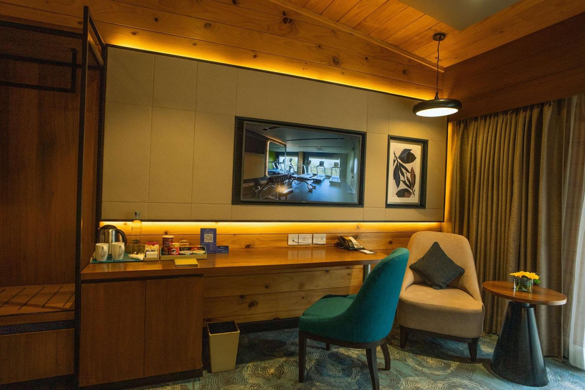 Radisson Blu Resort 达兰萨拉 外观 照片